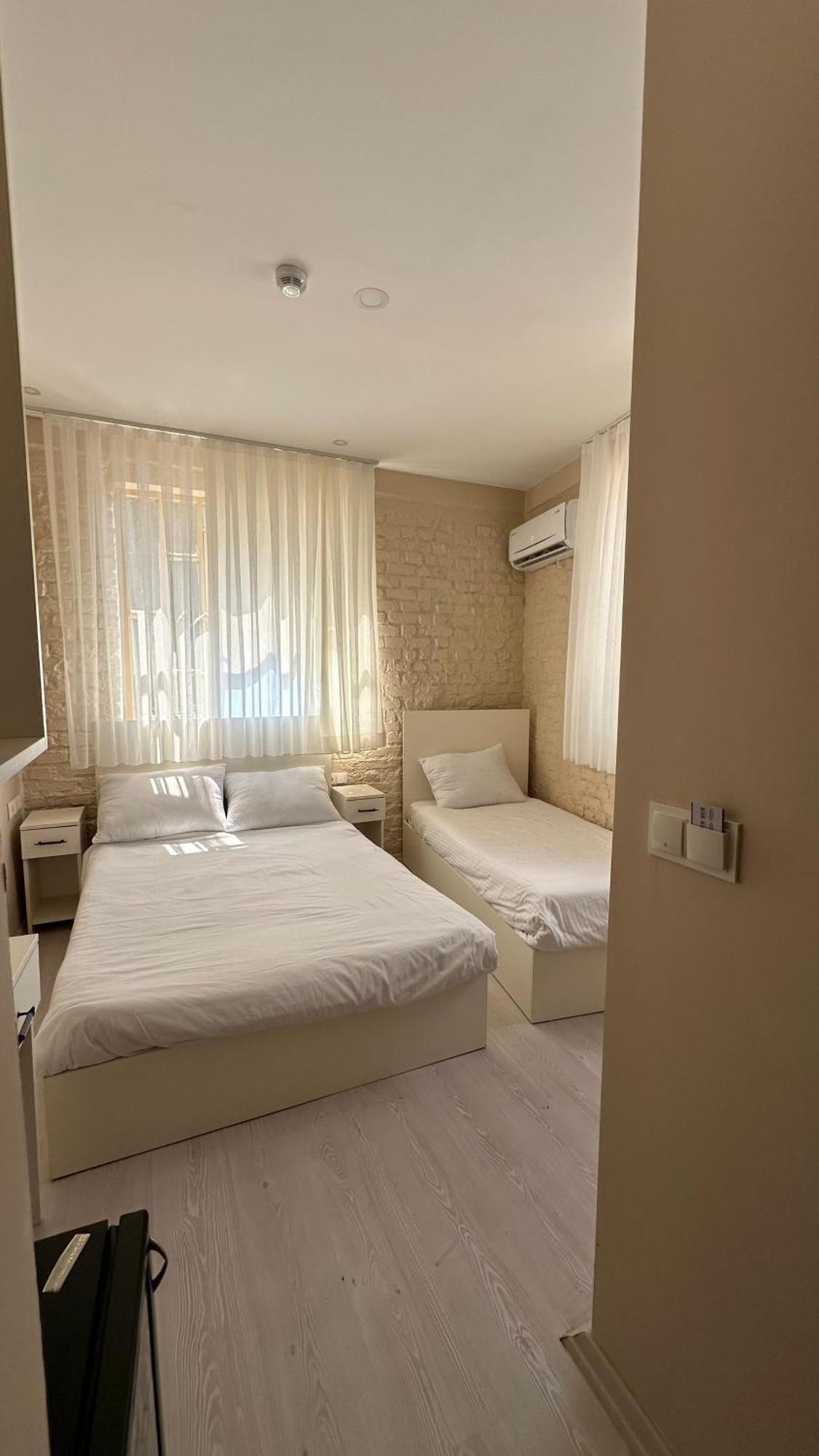 Rota Star Hotel Beyoglu Istanbul Exterior foto